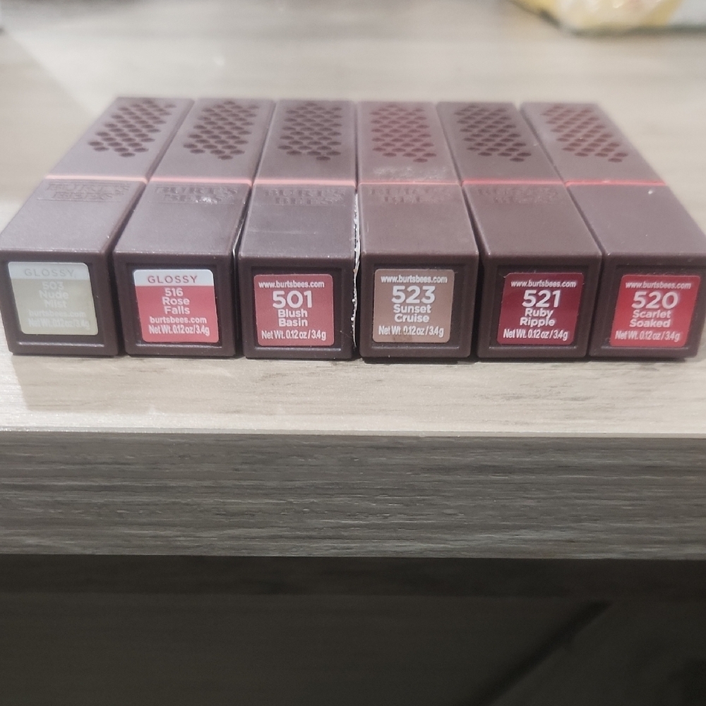 Burt's Bees Assorted Lipsticks - 6 Piece Set - Picture 2 of 2